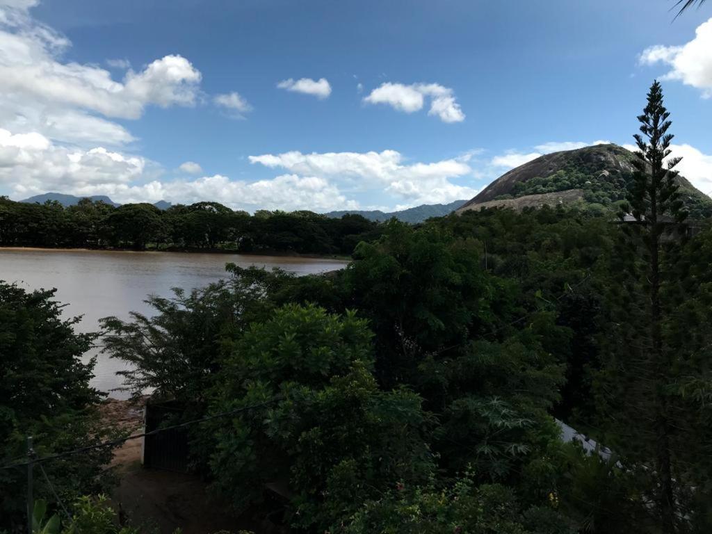 Lake View Dambulla Bagian luar foto